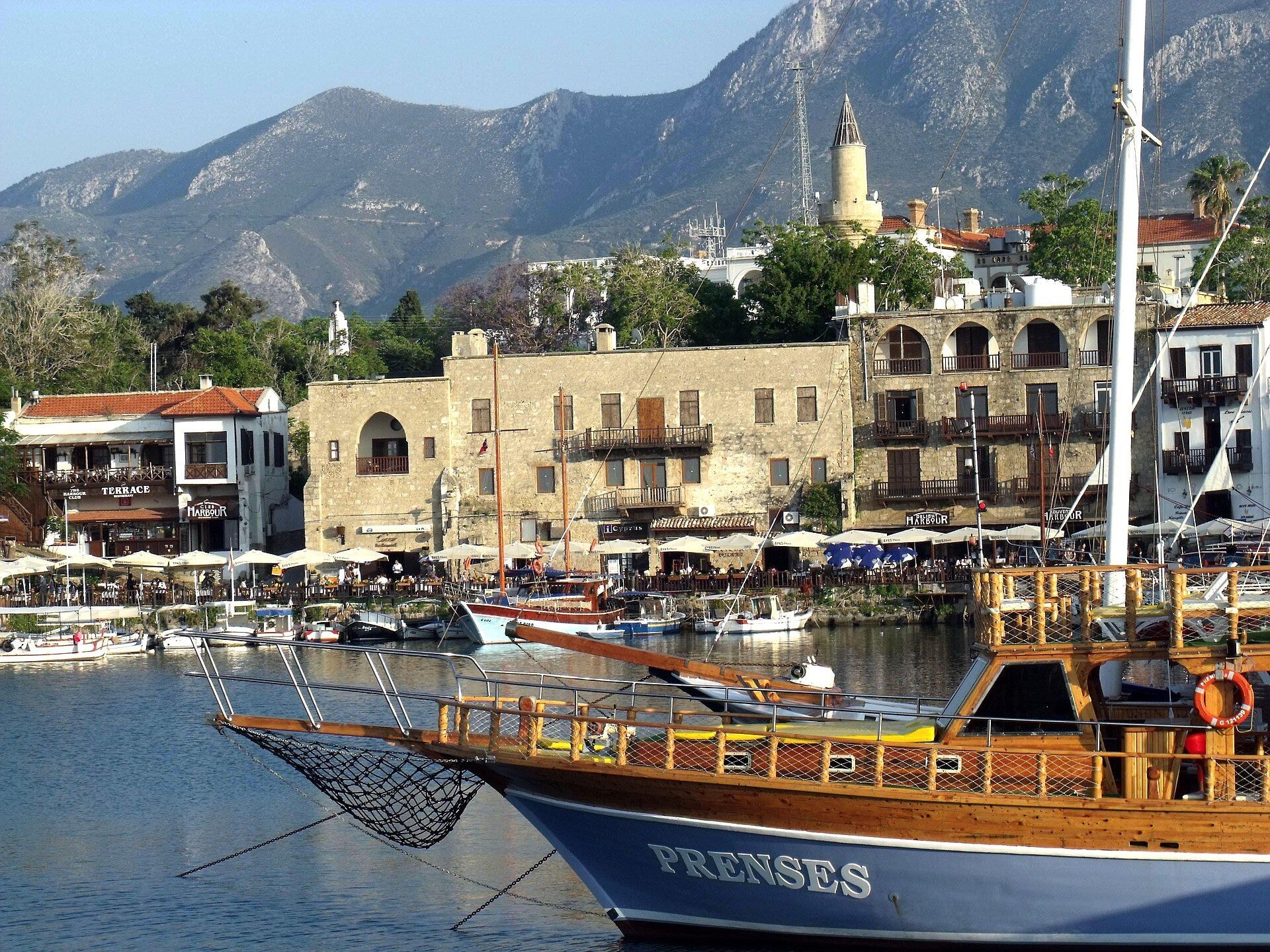 Kyrenia — the town beneath the mountains